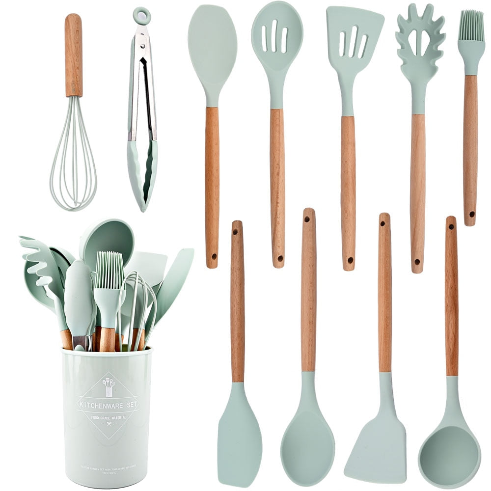 12 Utensilios de Cocina con Mango de Madera